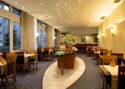 Superior Hotel Praesident Monachium 3*,